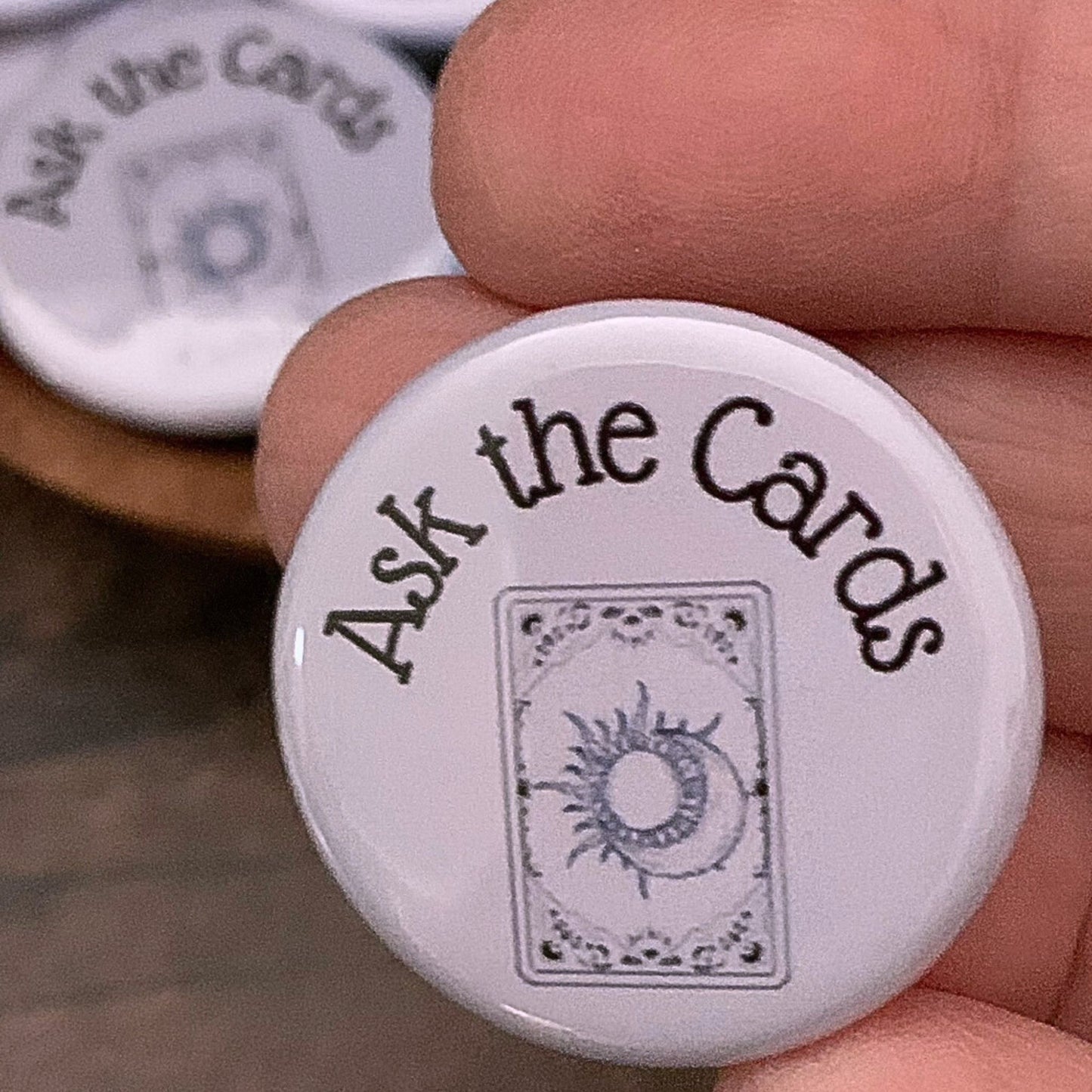 Ask the cards Button