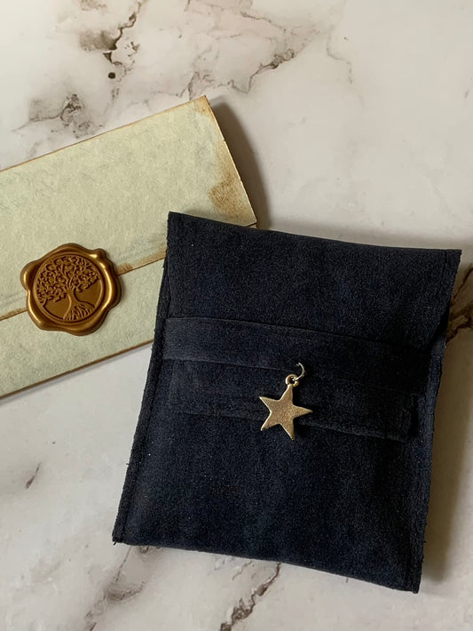 Witches's Pocket - Fiona Moondrift