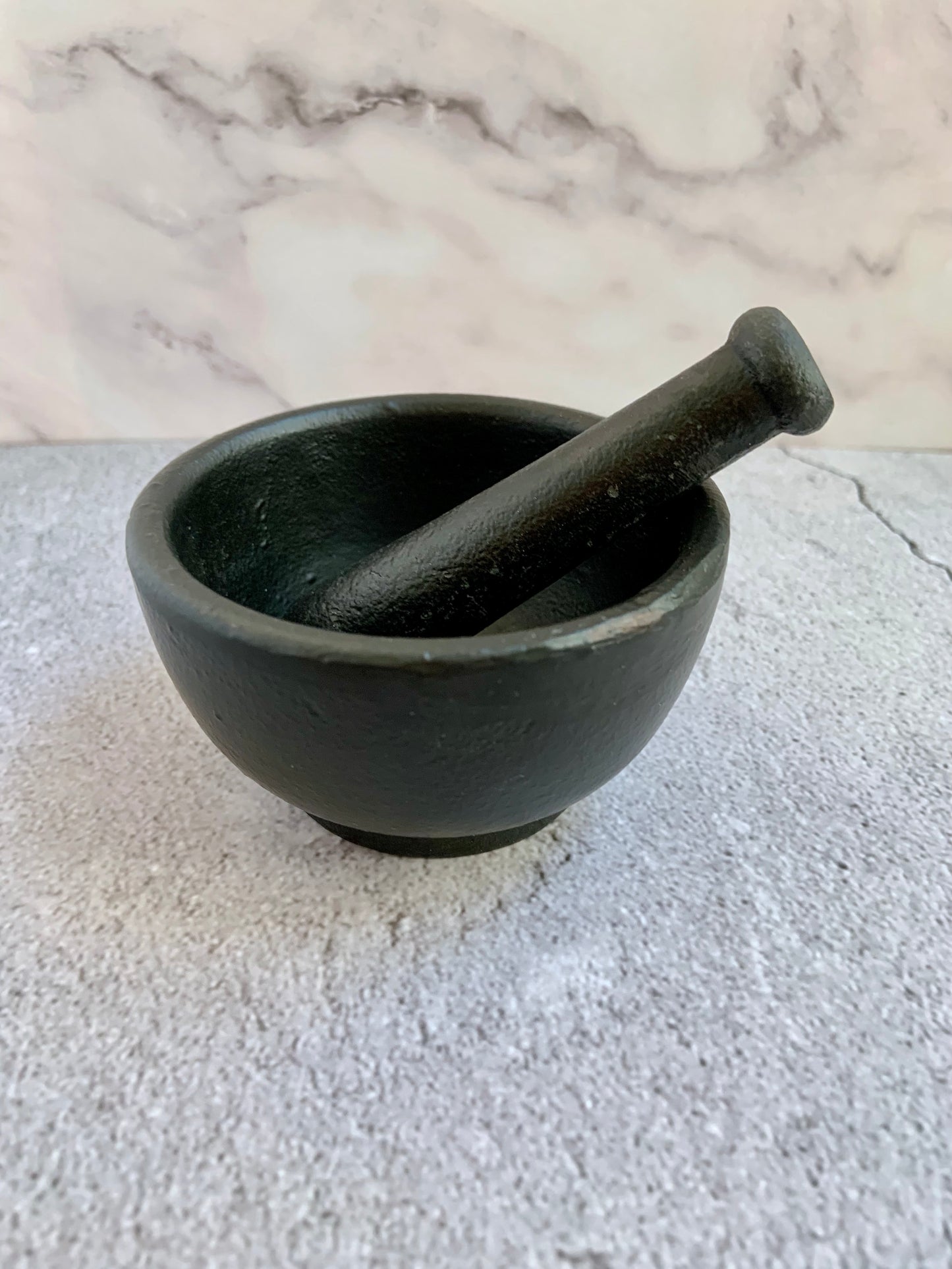 Cast Iron Mortar & Pestle